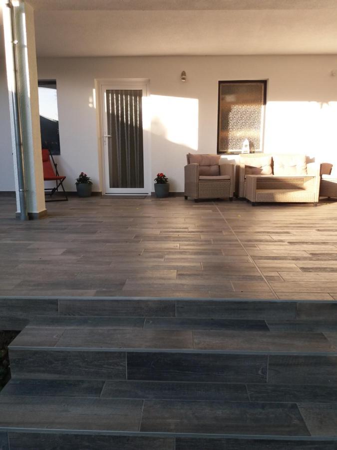 Eva Apartman Hévíz Buitenkant foto