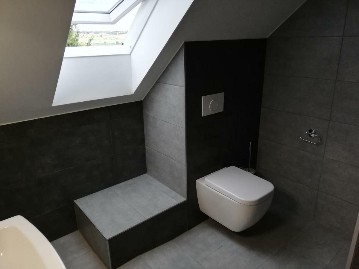 Eva Apartman Hévíz Buitenkant foto